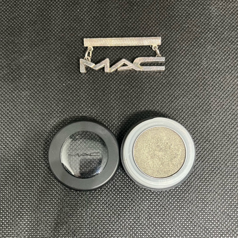 Vintage 90’s MAC Frost Eyeshadow in Color “Fiction” - Like New!